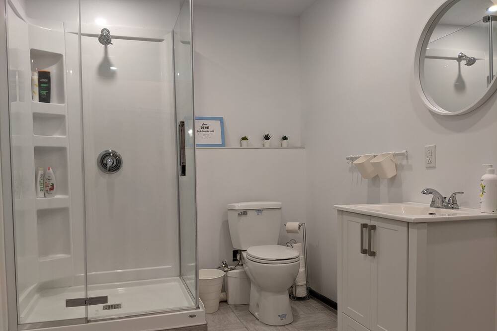 Photo of Bathroom in Lac Sainte-Marie