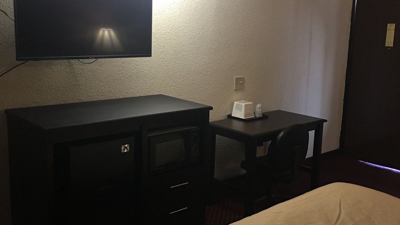 Photo of Bedroom in Troy