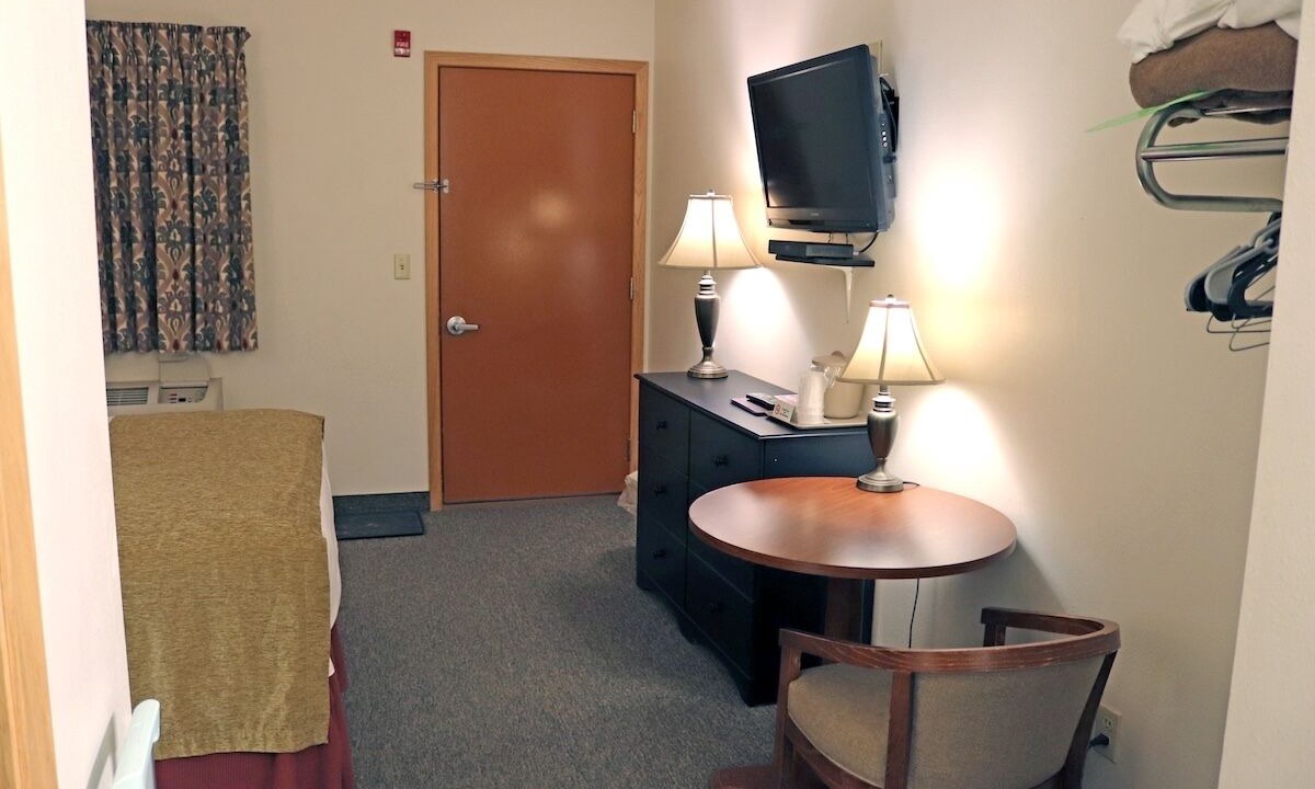 Photo of Bedroom in Falls City