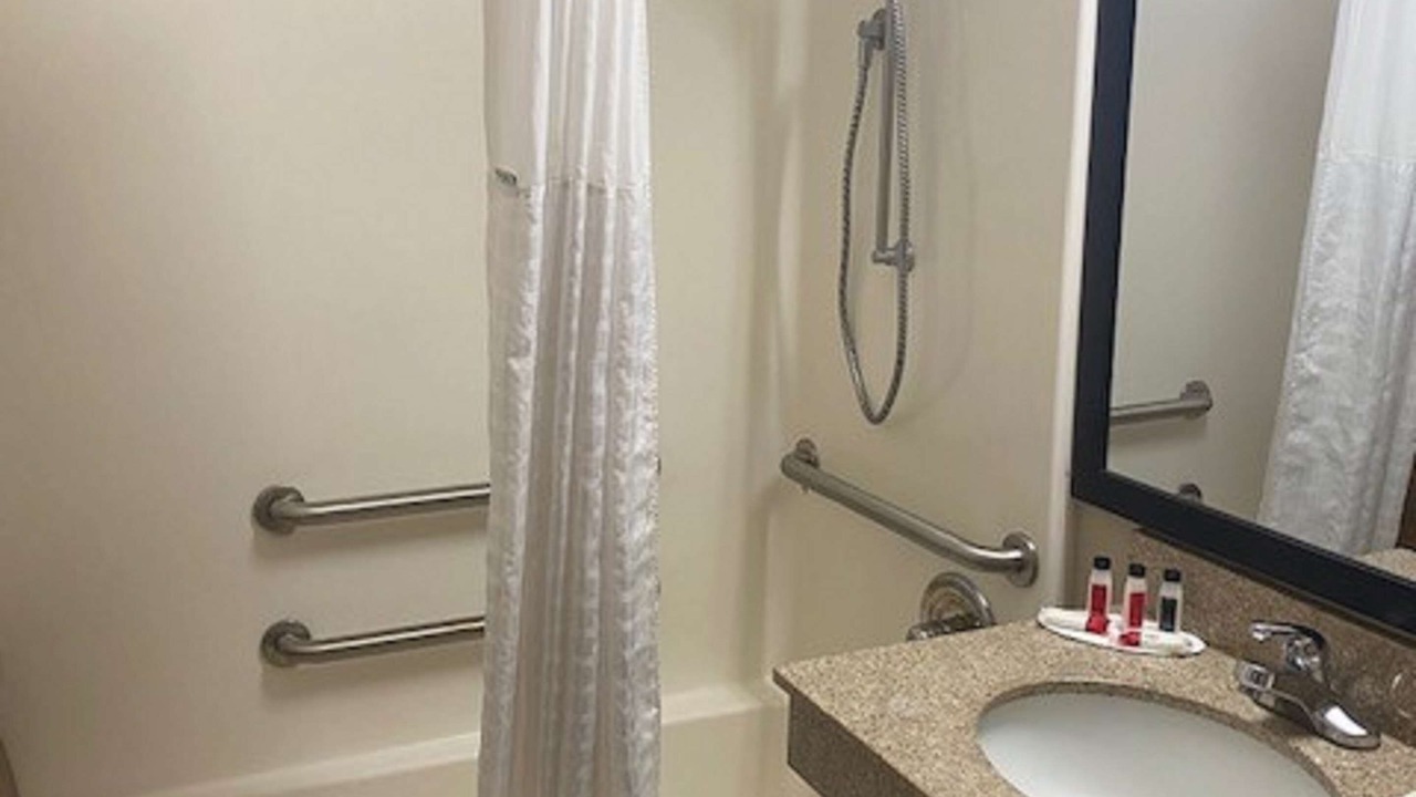 Photo of Bathroom in Alexandria
