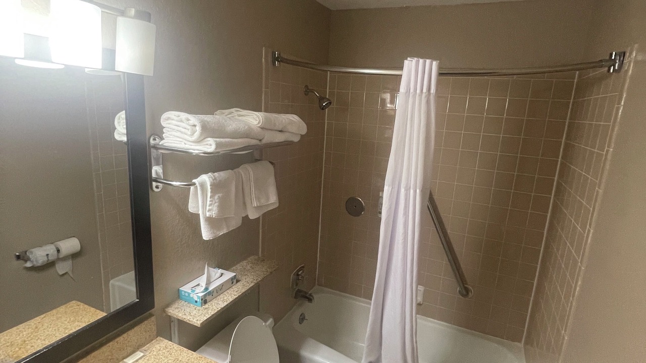 Photo of Bathroom in Council Bluffs