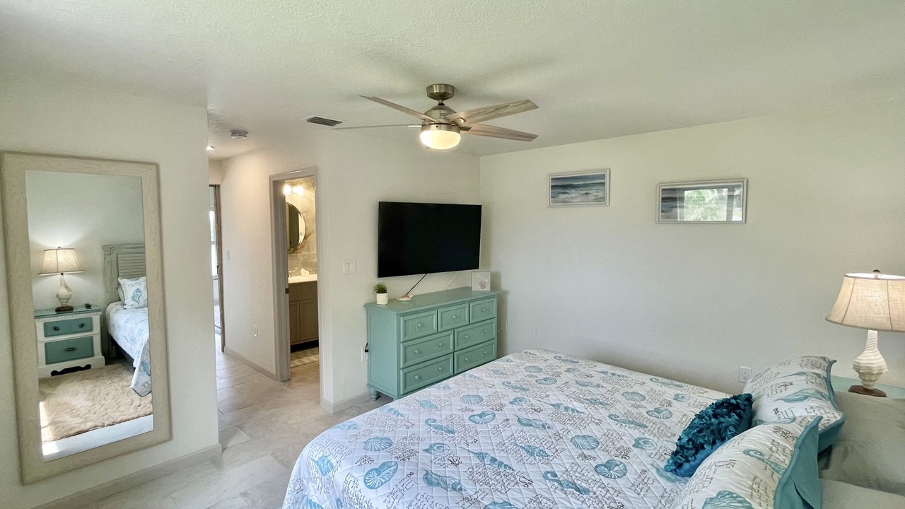 Photo of Bedroom in Cocoa Beach