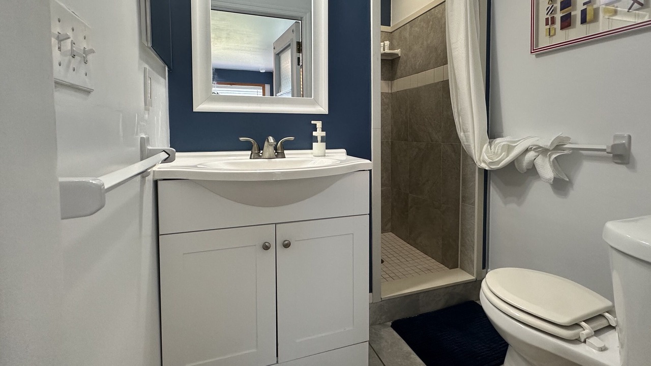 Photo of Bathroom in Cocoa Beach