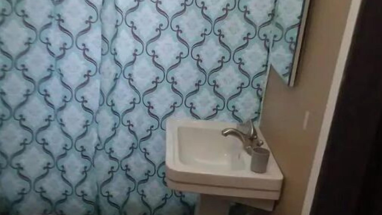 Photo of Bathroom in Near Eastside