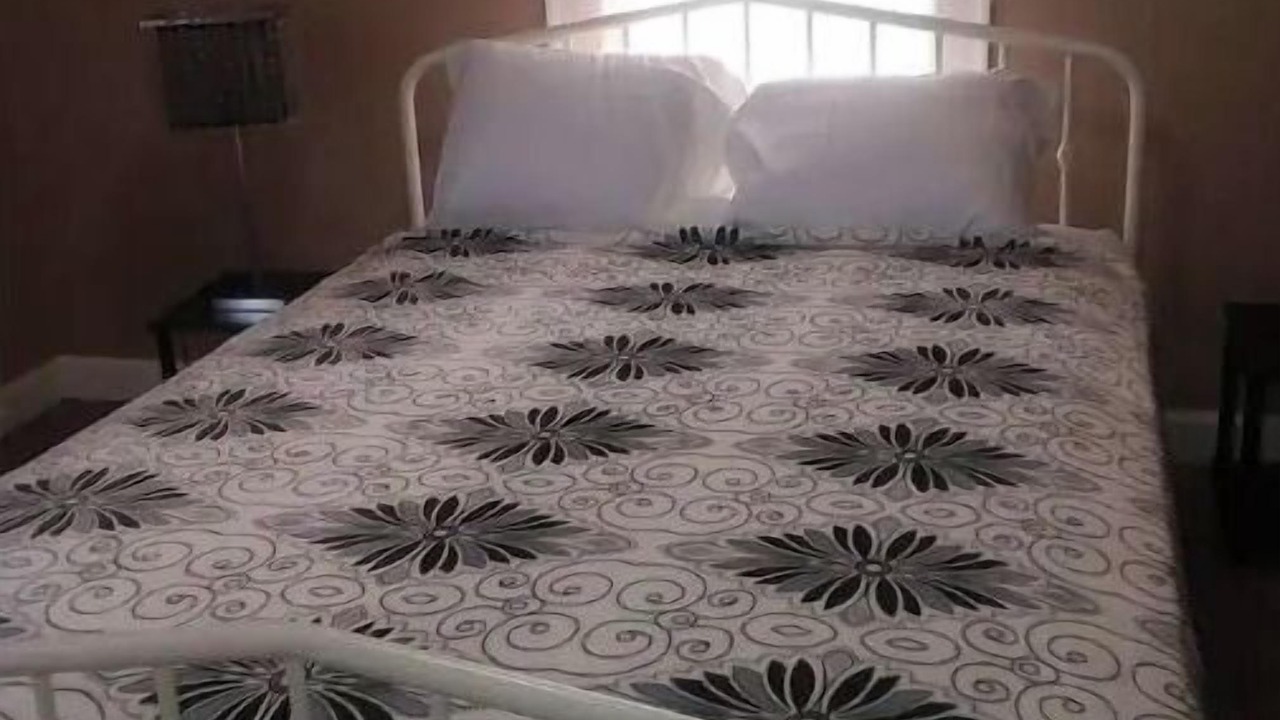 Photo of Bedroom in Near Eastside