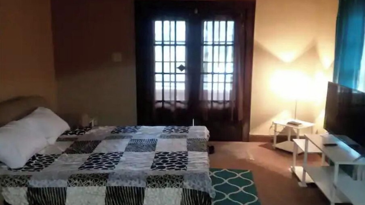 Photo of Bedroom in Near Eastside