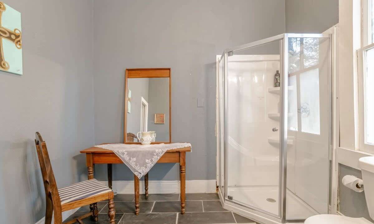 Photo of Bathroom in Mobile