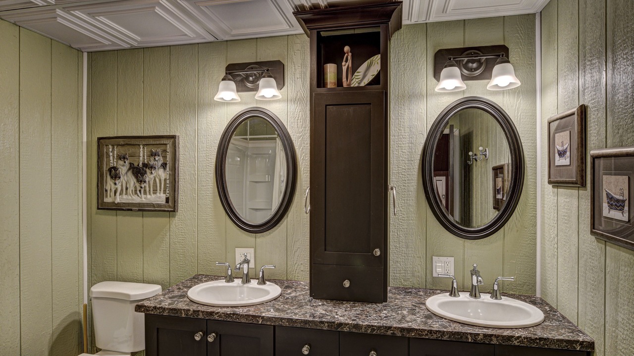 Photo of Bathroom in St Germain