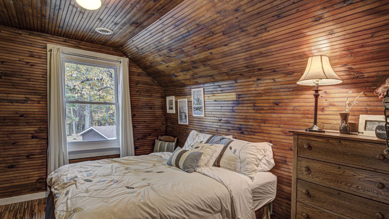Photo of Bedroom in St Germain