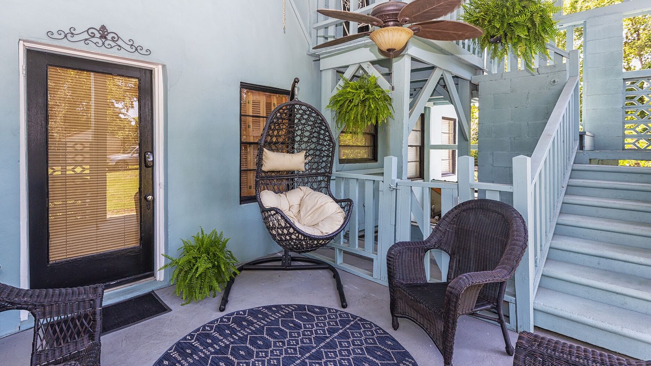 Photo of Patio Balcony in Bainbridge
