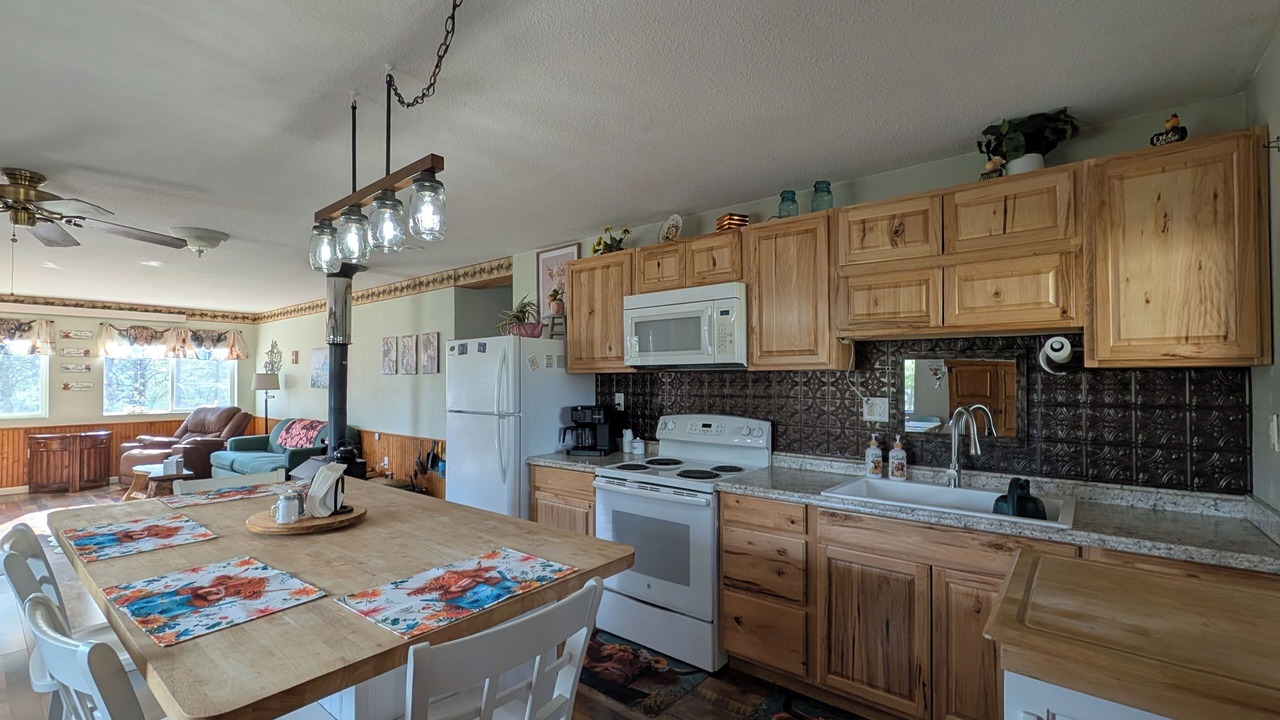 Photo of Kitchen in Hot Springs
