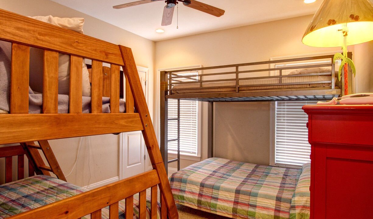Photo of Bedroom in Gulf Shores