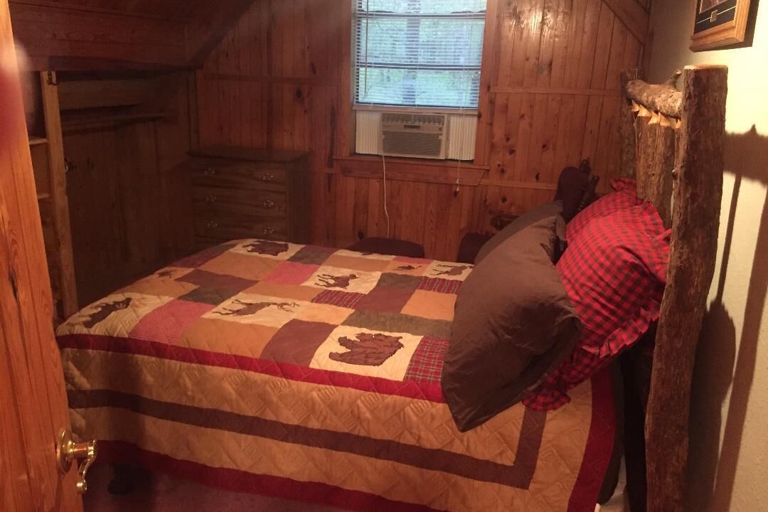Photo of Bedroom in Board Camp