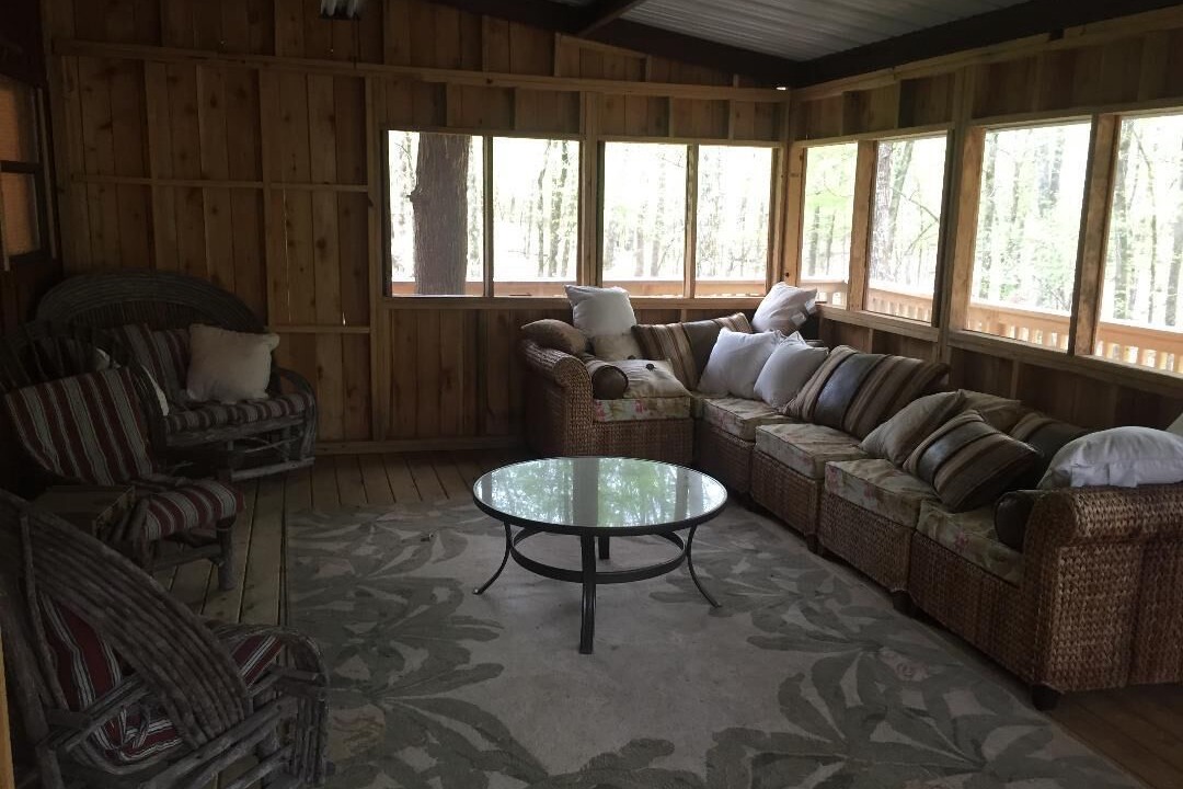 Photo of Livingroom in Board Camp