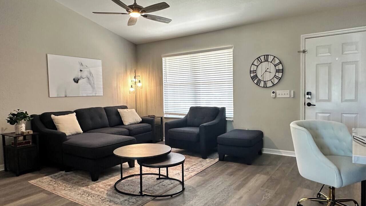 Photo of Livingroom in Fellowship