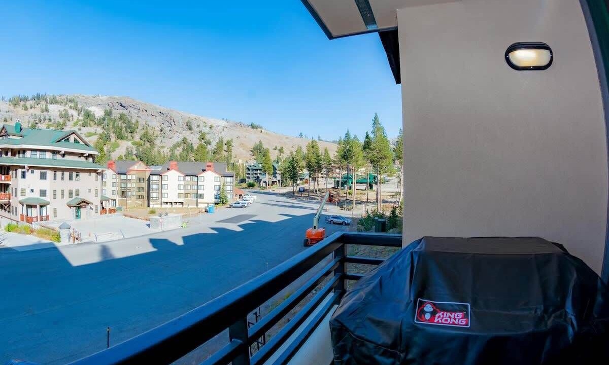 Photo of Outdoor in Kirkwood