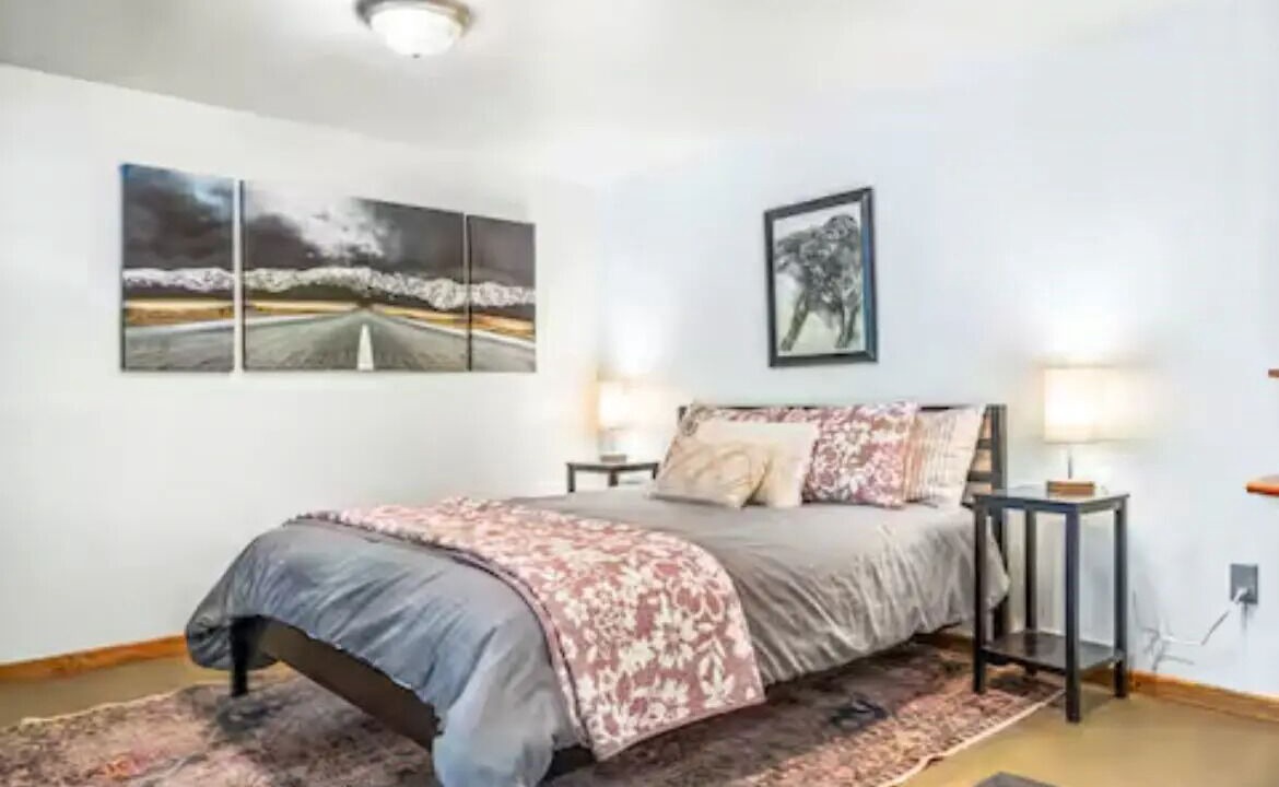 Photo of Bedroom in Florissant