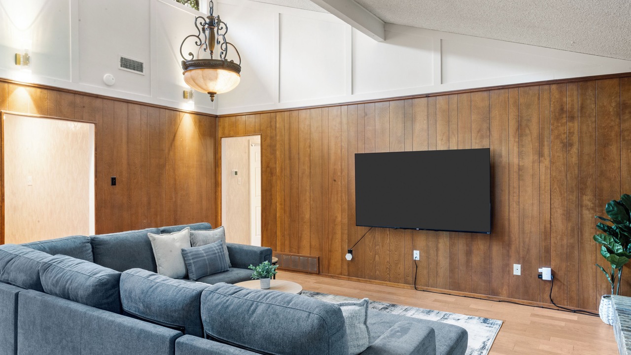 Photo of Livingroom in North Richland Hills