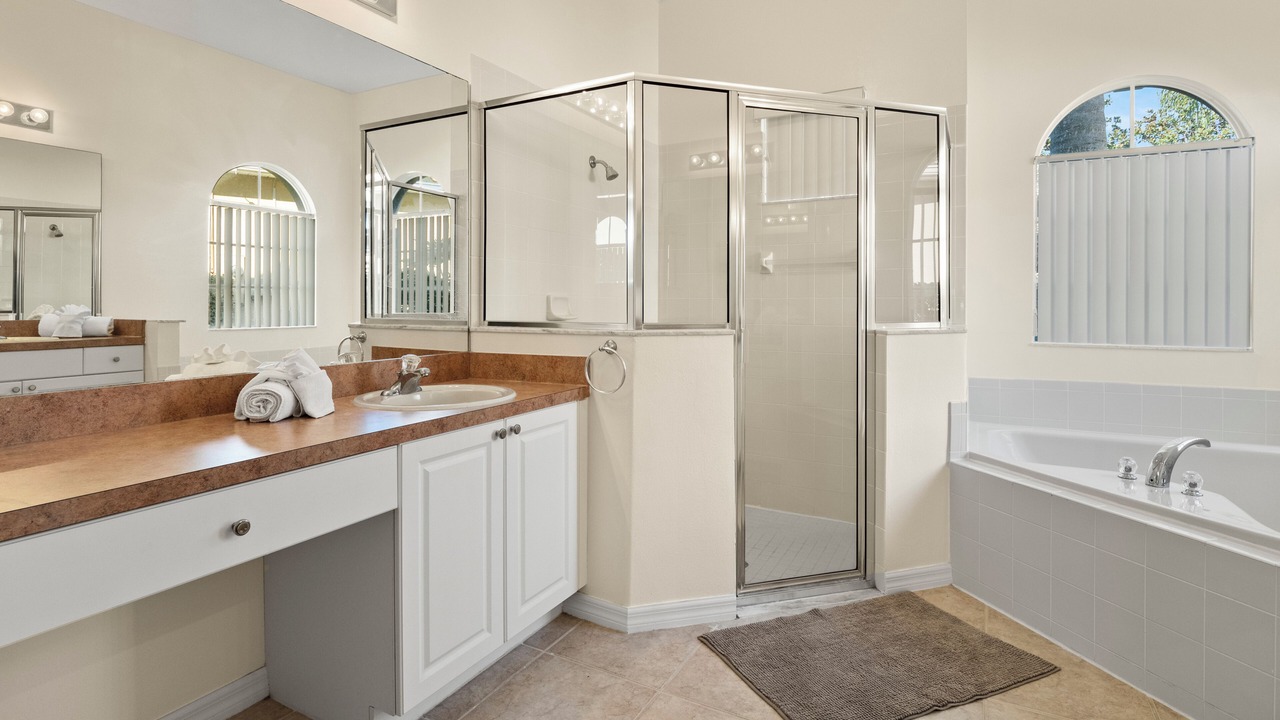 Photo of Bathroom in Tuscan Hills