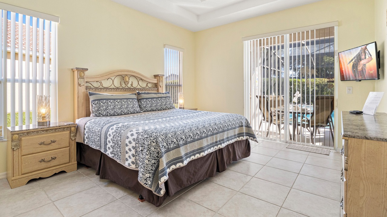 Photo of Bedroom in Tuscan Hills