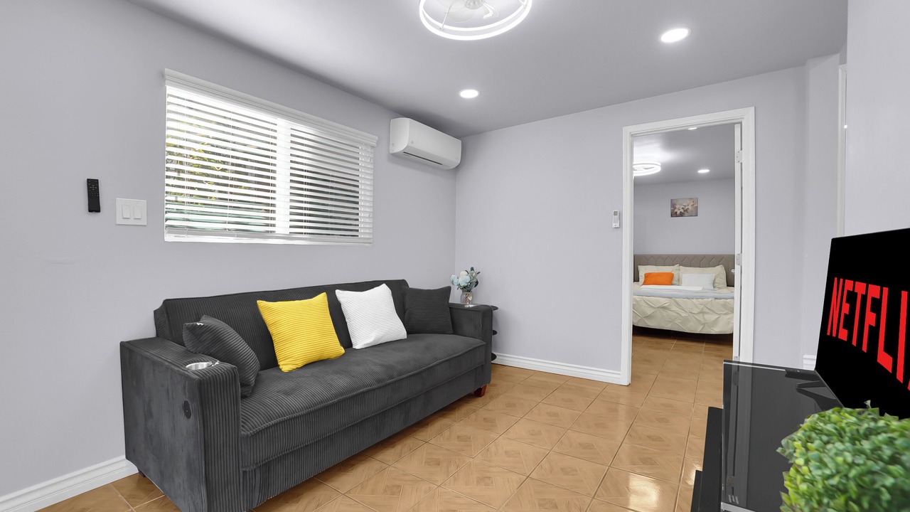Photo of Livingroom in Los Angeles