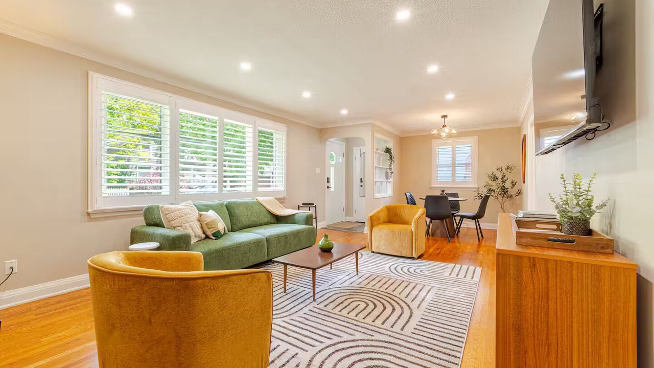 Photo of Livingroom in Whitby