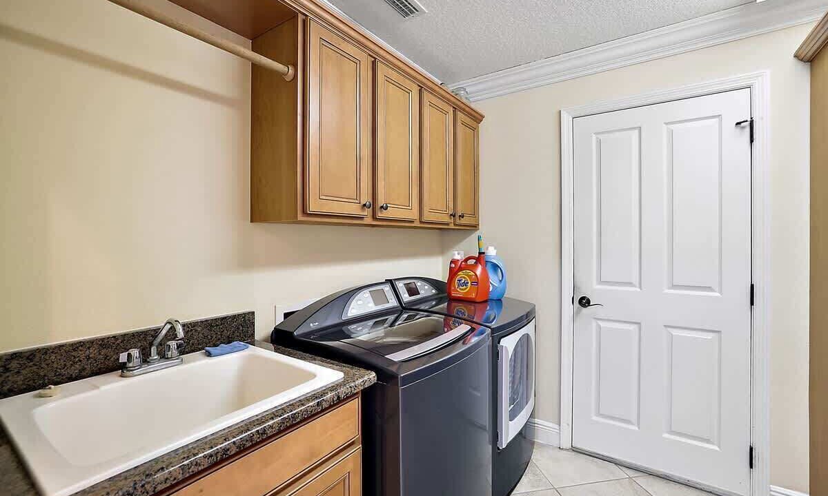 Photo of Kitchen in St. Charles