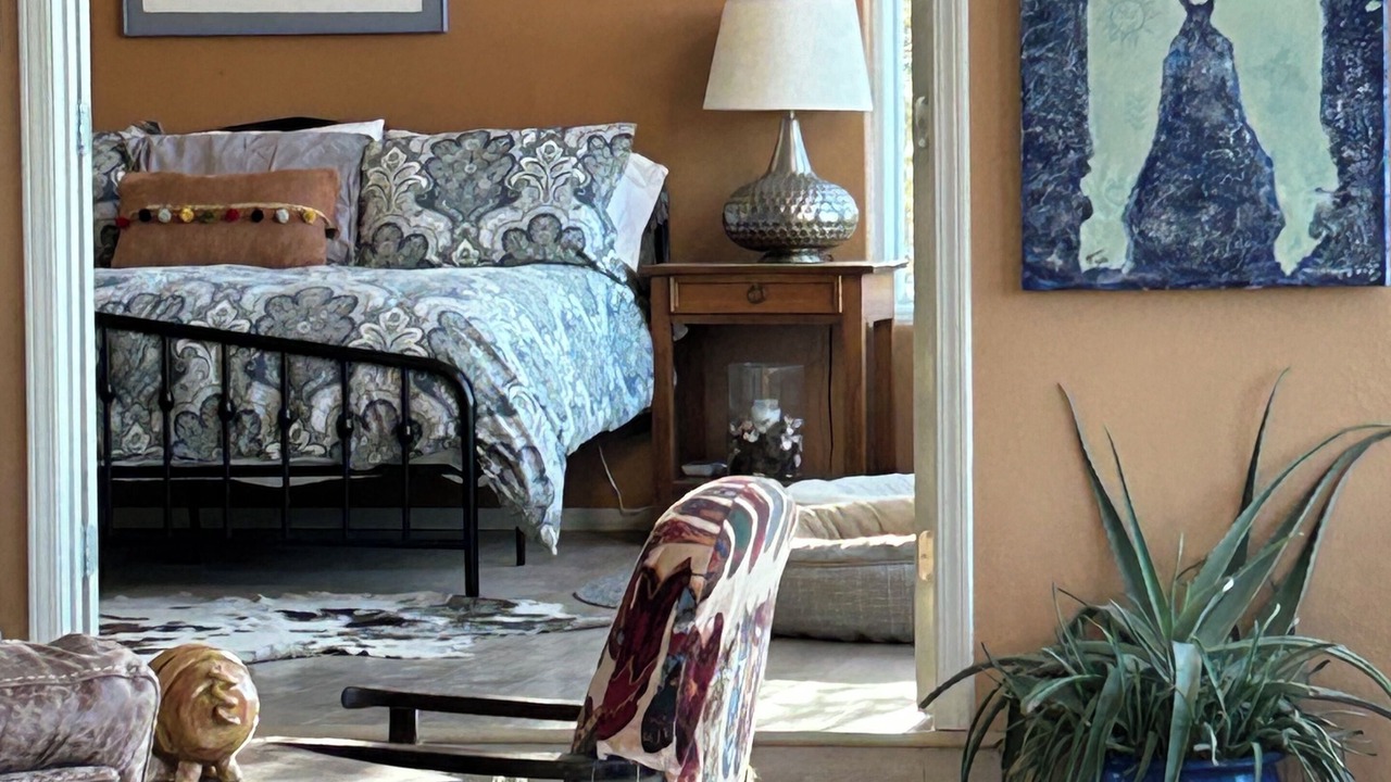 Photo of Bedroom in Placitas