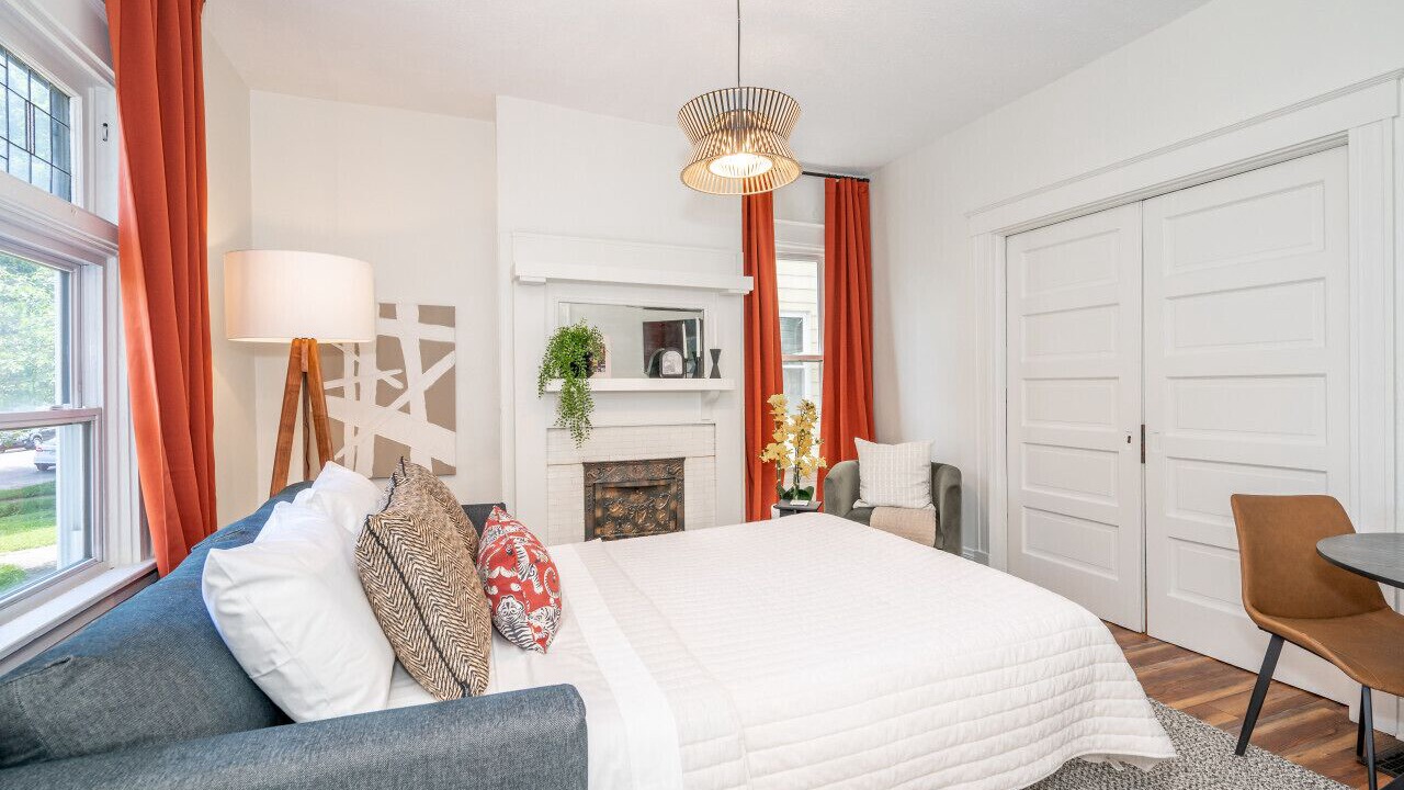 Photo of Bedroom in Oakley