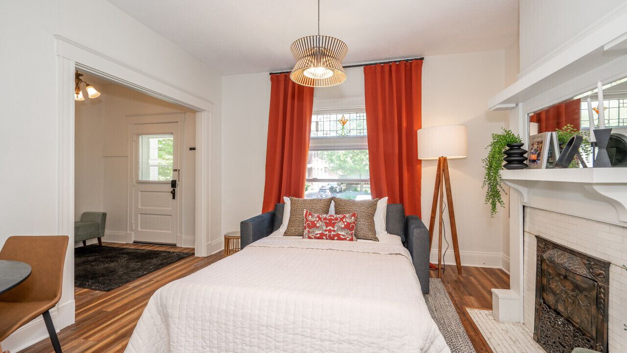 Photo of Bedroom in Oakley