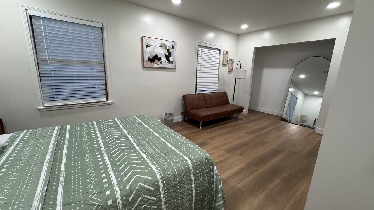 Photo of Bedroom in Harbor