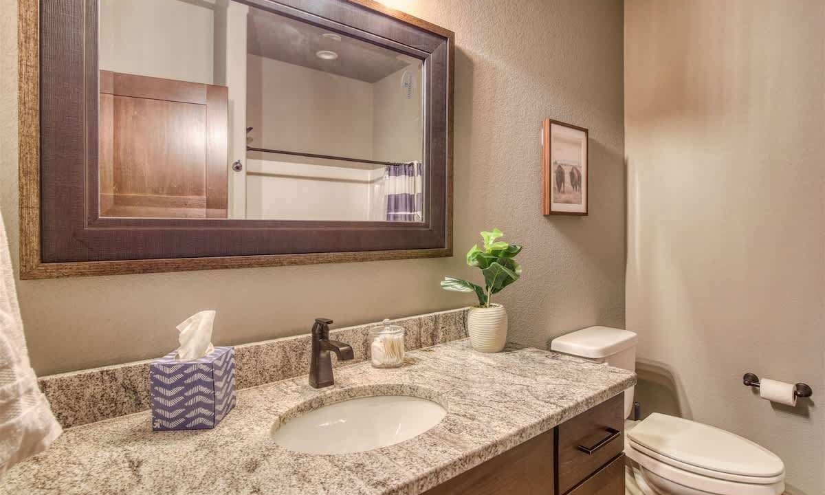 Photo of Bathroom in Lead