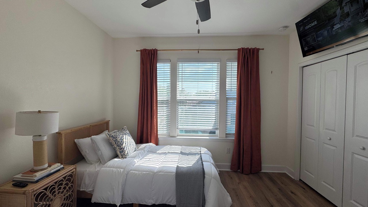 Photo of Bedroom in Pleasant Street