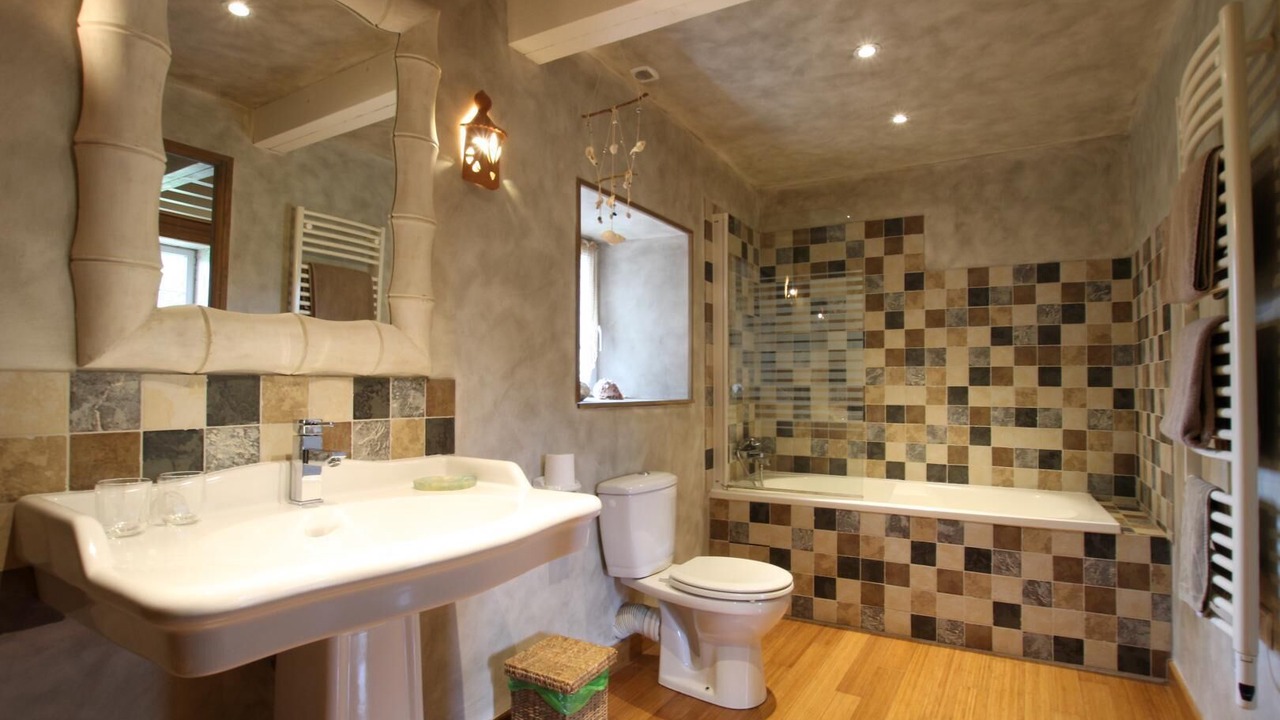 Photo of Bathroom in Valognes