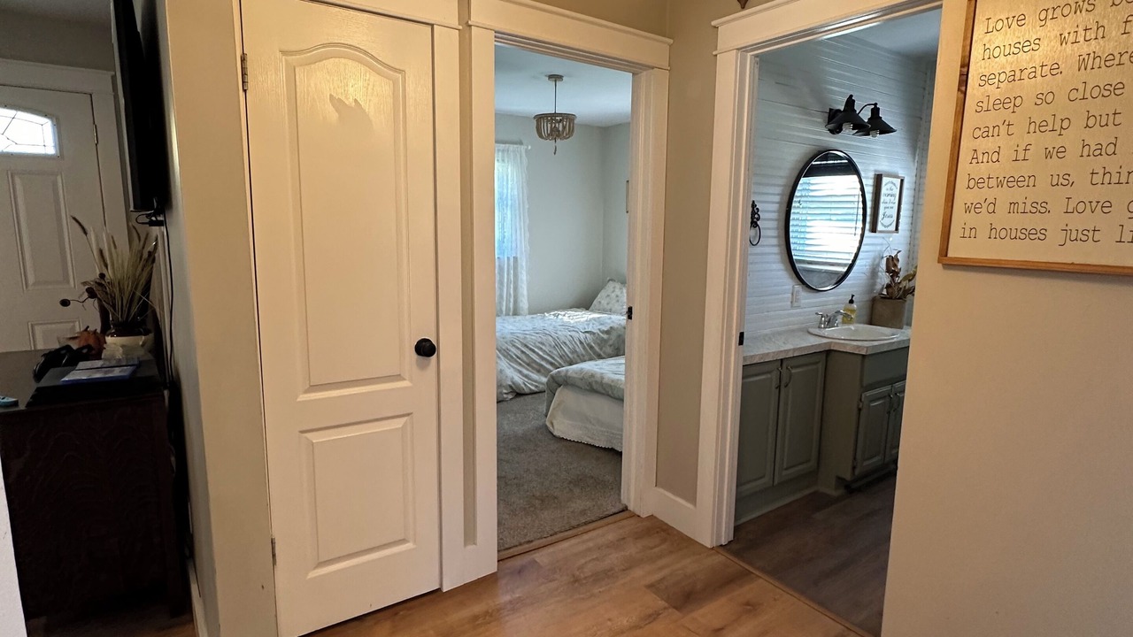 Photo of Bedroom in St. Clair
