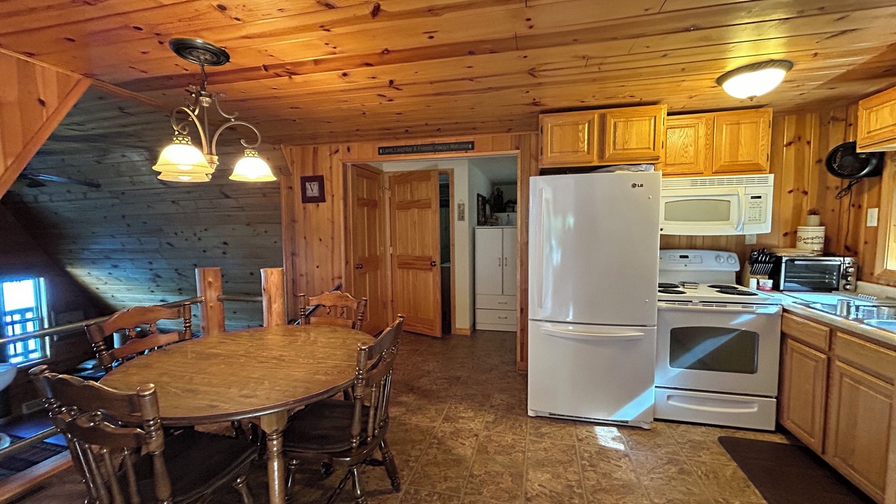 Photo of Kitchen in Abrams