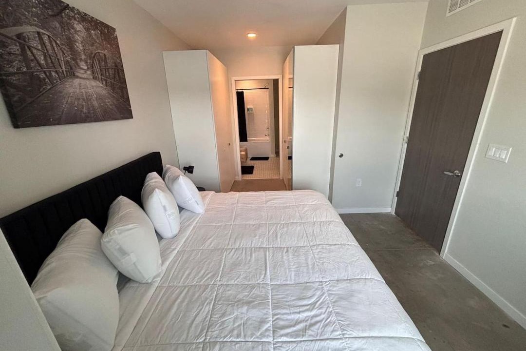 Photo of Bedroom in Downtown Des Moines