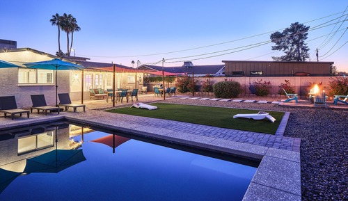 House (5 Bedrooms)