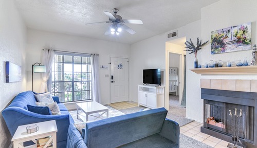 Apartment (2 Bedrooms)
