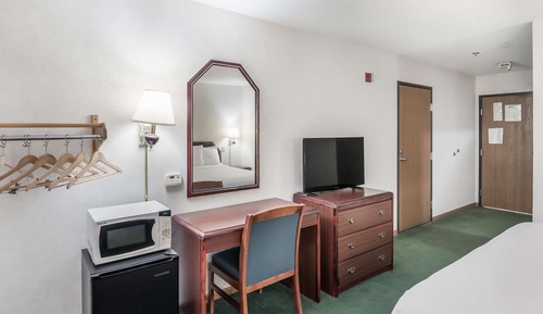 Room, 1 King Bed, Accessible, Non Smoking