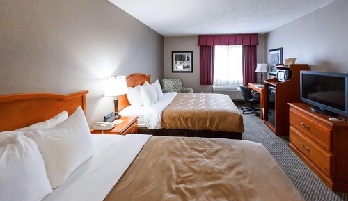 Standard Room, 2 Queen Beds, Non Smoking