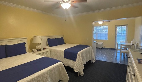 North Cottage, 2 Double Beds, No View