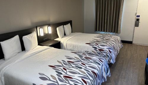 Deluxe Room with Two Double Beds Non-Smoking