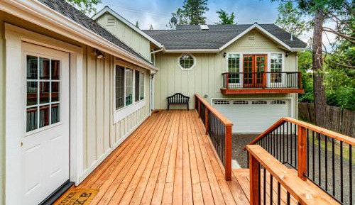 Three-Bedroom Vacation Home 