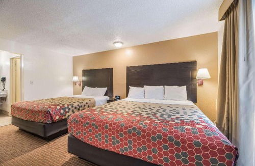 Downtown Flagstaff Hotel | Rodeway Inn Flagstaff - Downtown