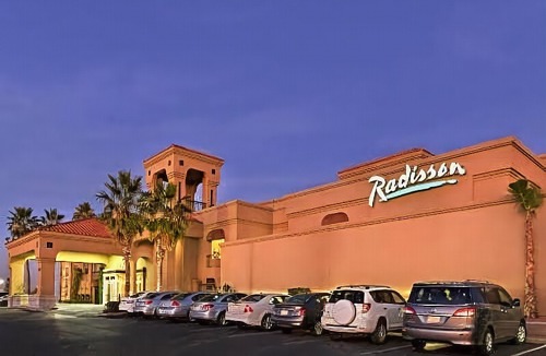 Biggs Field Hotel | Radisson Hotel El Paso Airport