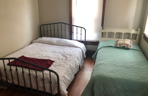 Dunbar House | Basics on a Budget